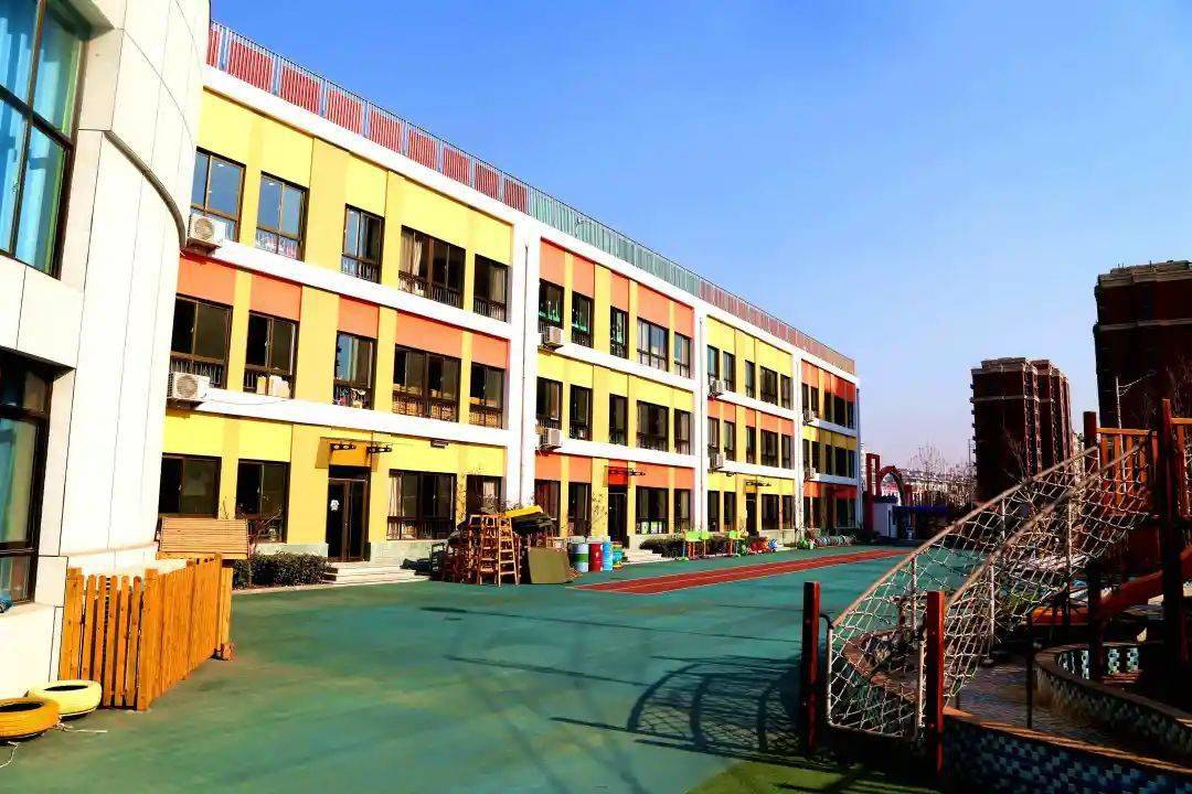 临淄玄龄小学最新动态与小巷深处的特色小店探秘